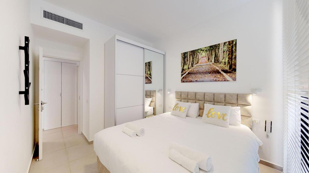 Comfortable Apartment With Balcony By Holyguest تل أبيب المظهر الخارجي الصورة